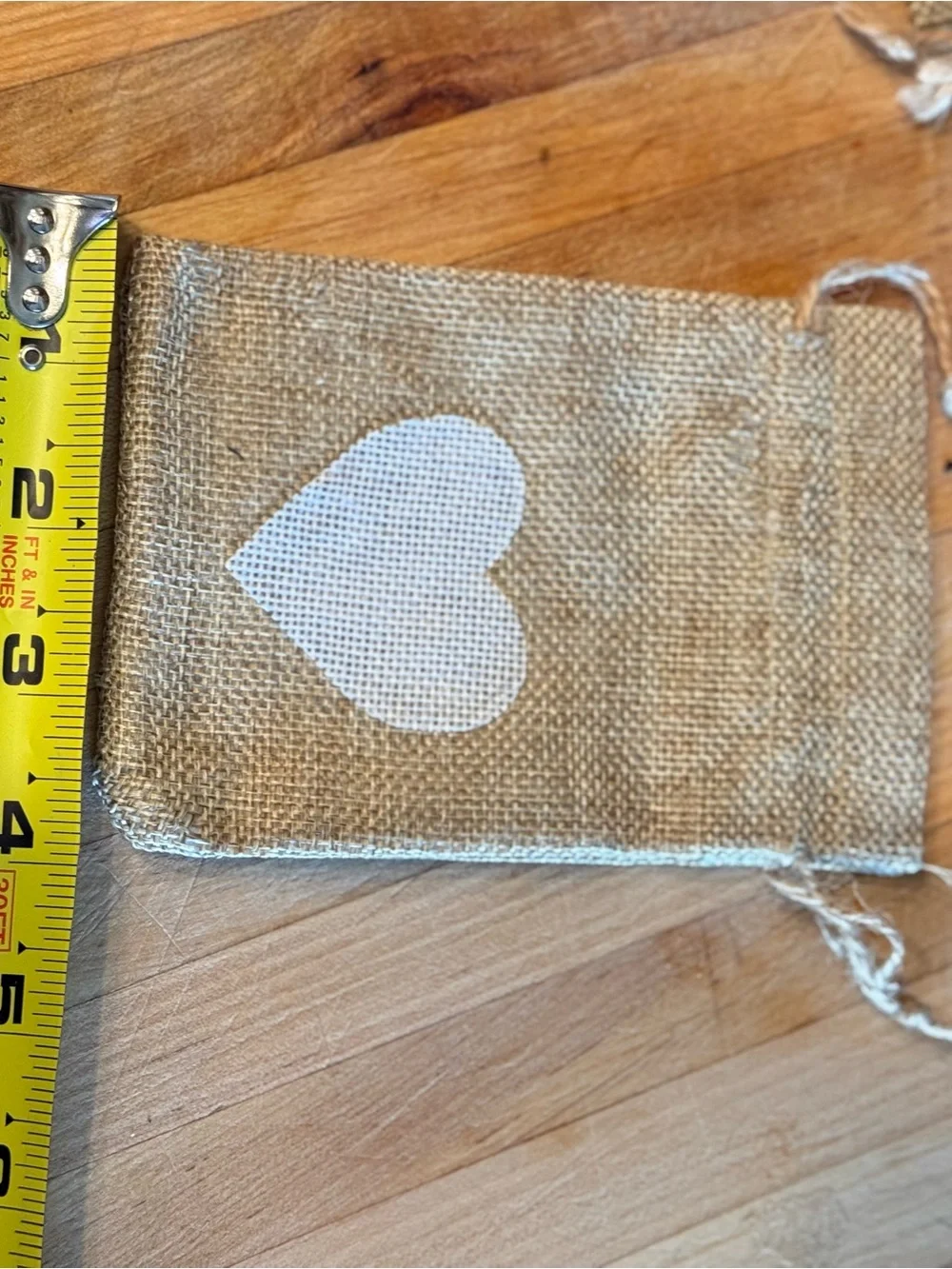 🤍Rustic Burlap Drawstring Favor Bags with White Heart - Set of 40